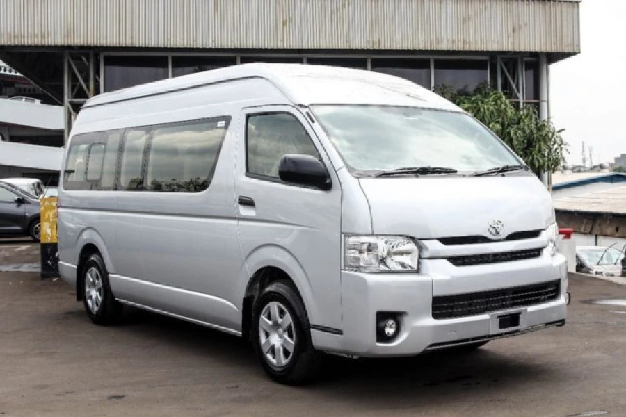 Sewa Hiace Commuter Semarang